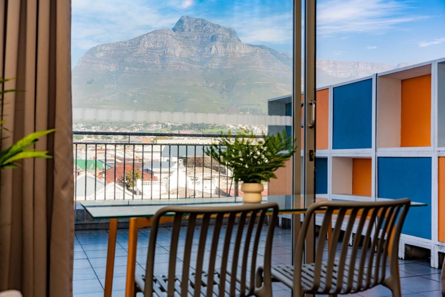 1 Bedroom Property for Sale in Woodstock Western Cape